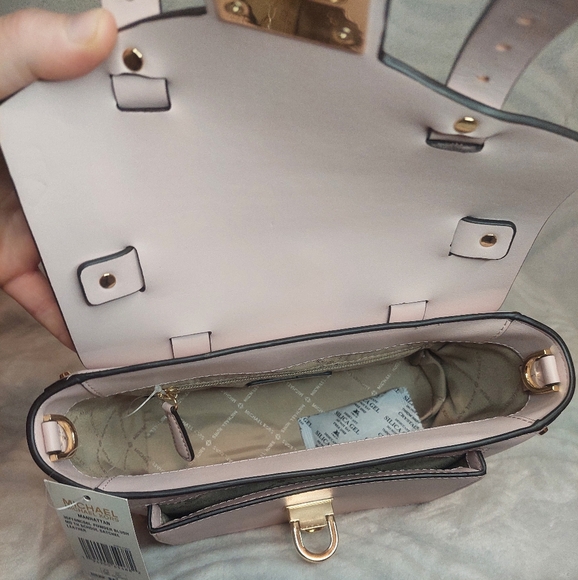 Michael Kors NWT Powder Blush Leather Manhattan Satchel Crossbody - Picture 7 of 10